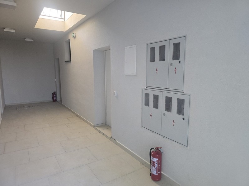 Hyreshus med fantastiskt läge med havsutsikt.