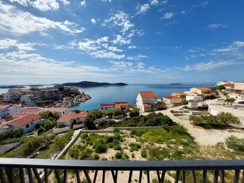 Fastighetsmäklare för Kroatien - Panorama Scouting A2449