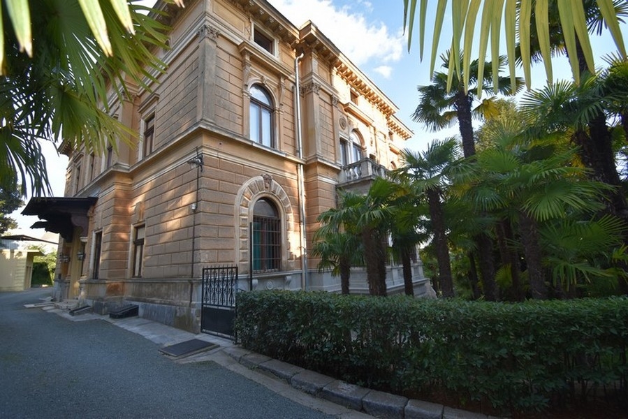 Fastighetsmäklare för Kroatien - Panorama Scouting A2457