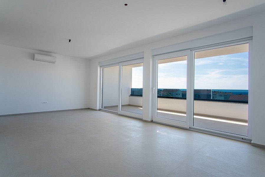 Vardagsrum för fastighet A2488 i Kroatien, ön Pag - Panorama Scouting