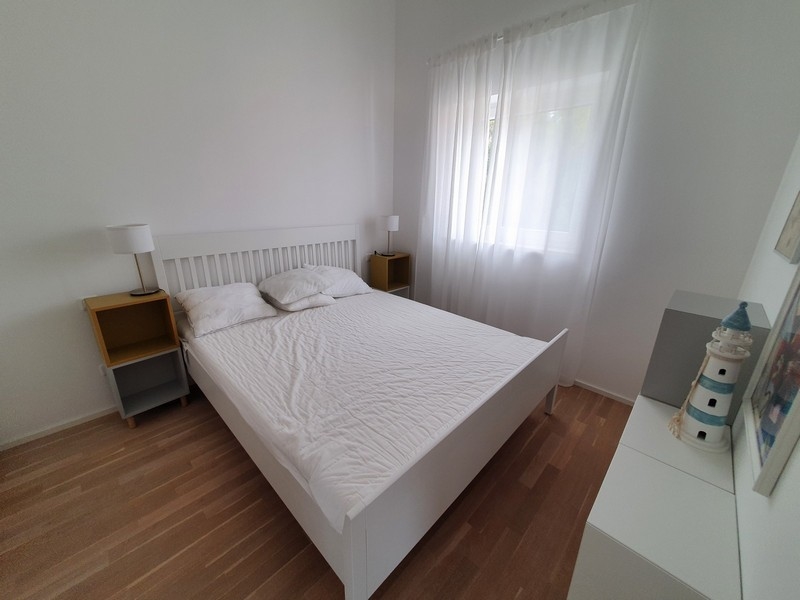 Möblerad lägenhet med bra läge