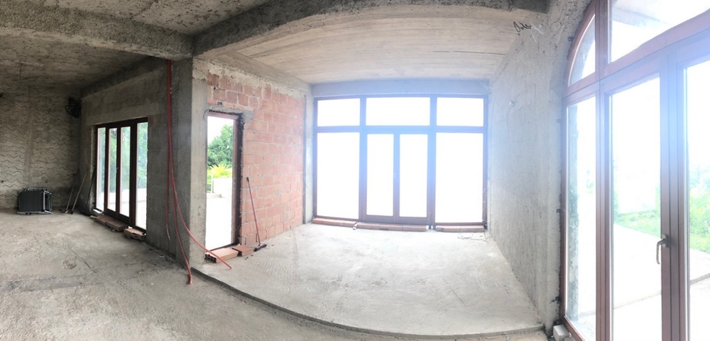 Bottenvåning i skalstatus.