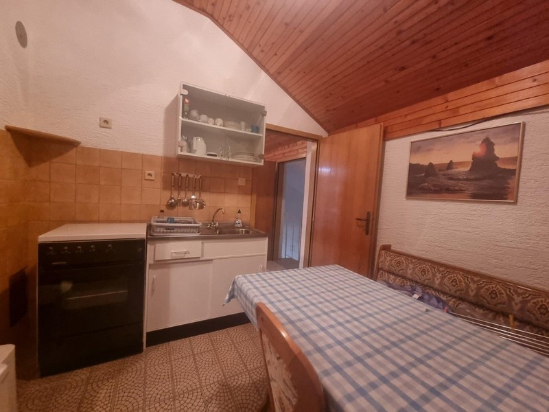 Utsikt över det funktionella köket.