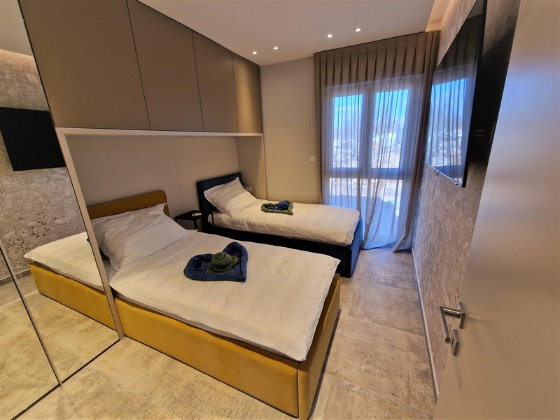 Mysigt och modernt sovrum.