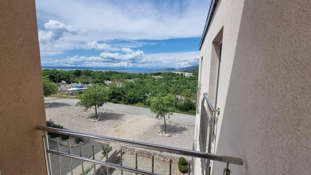 Havsutsikt från lägenhet A2849, som är till salu i Kroatien nära havet.