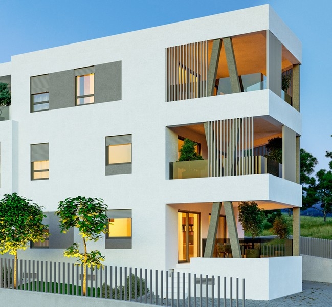 Rymlig och täckt terrass med delvis skymd havsutsikt - A3028