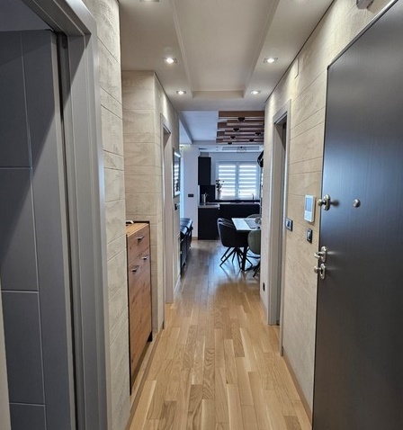 Väldesignad lägenhet med 2 sovrum