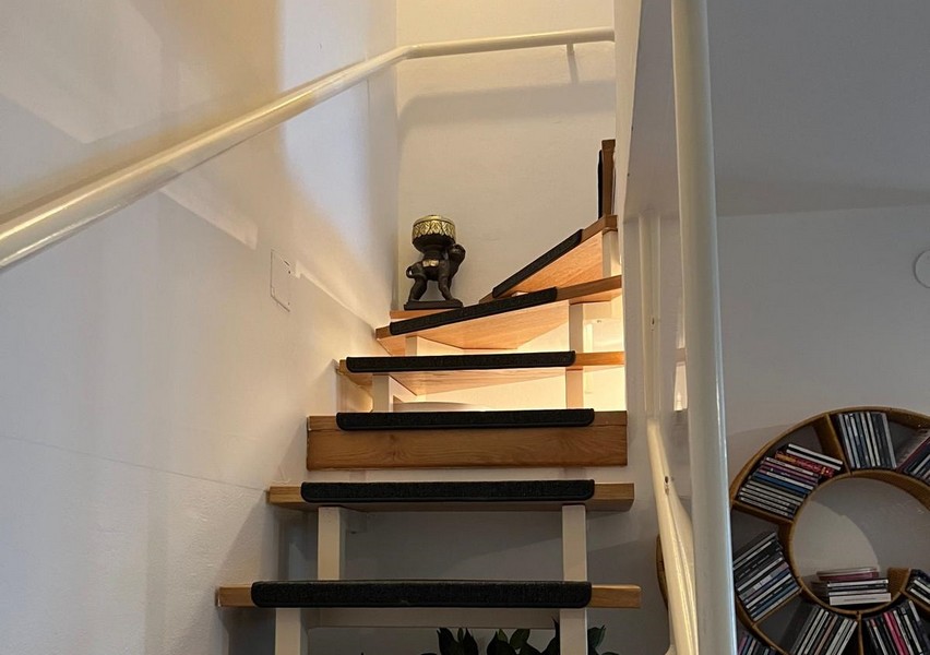 Tennisbana i fastighet A3285, Kroatien.