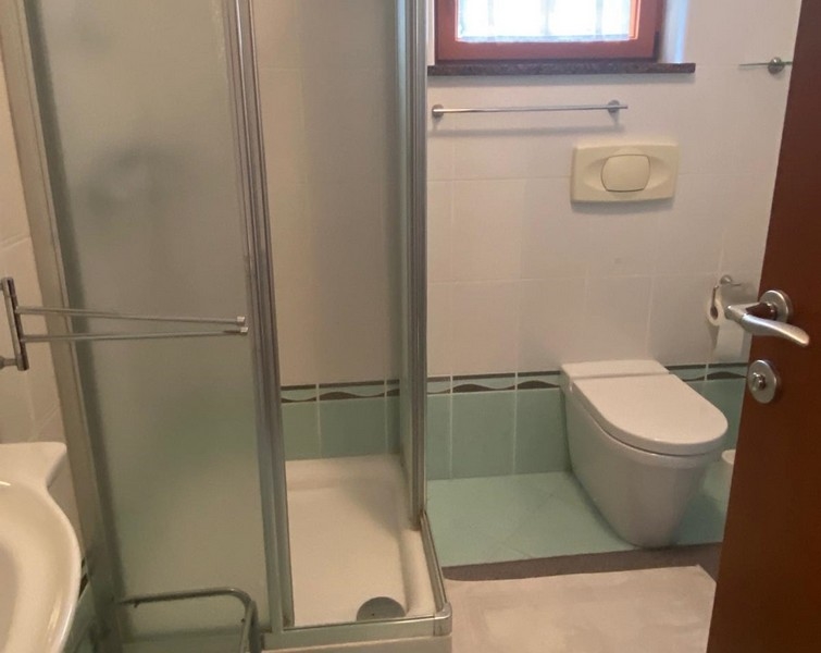 Andra badrum med dusch i fastigheten Kroatien, Opatija.