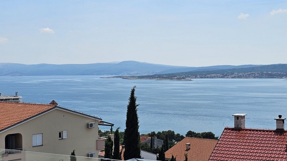 Havsutsikt från takterrassen på fastighet A3315 i Dramalj, Crikvenica, Kroatien.