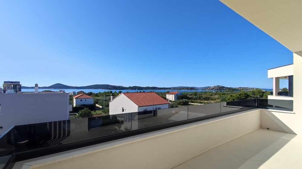 Attraktiv lägenhet i ny byggnad i Vodice till salu - Panorama Scouting A3361.