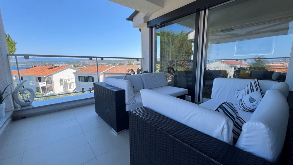 Köp en lägenhet på ön Krk i Kroatien - Panorama Scouting A3372.