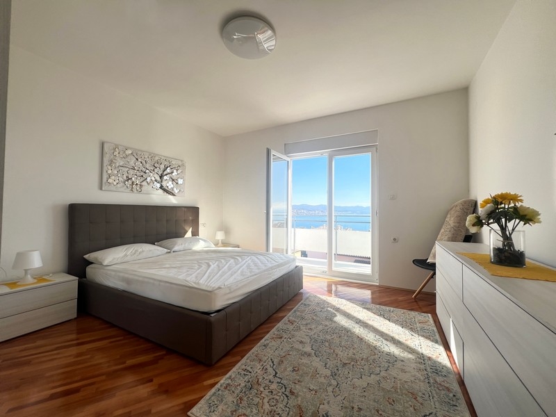 Sovrum med fantastisk havsutsikt - fastighet A3373 i Kroatien.