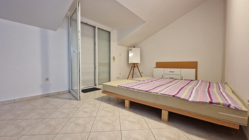 Sovrummet i fastighet A3404.