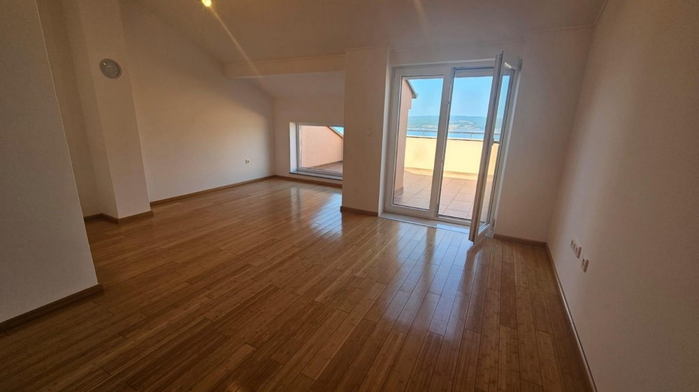 Vardagsrum på vinden i lägenheten.