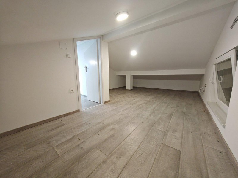 Vinden kan användas som barnrum.