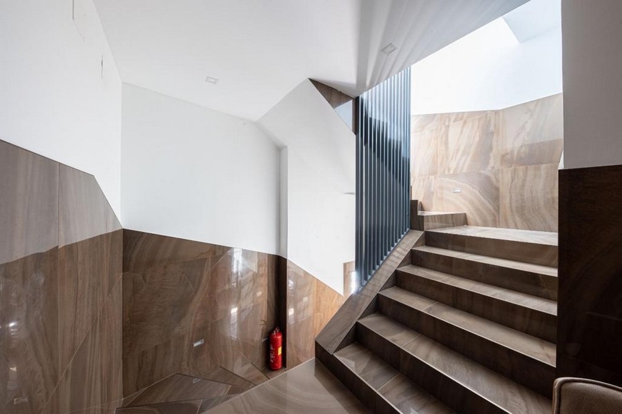 Trappa till fastighet A3546 i Stara Novalja på ön Pag.