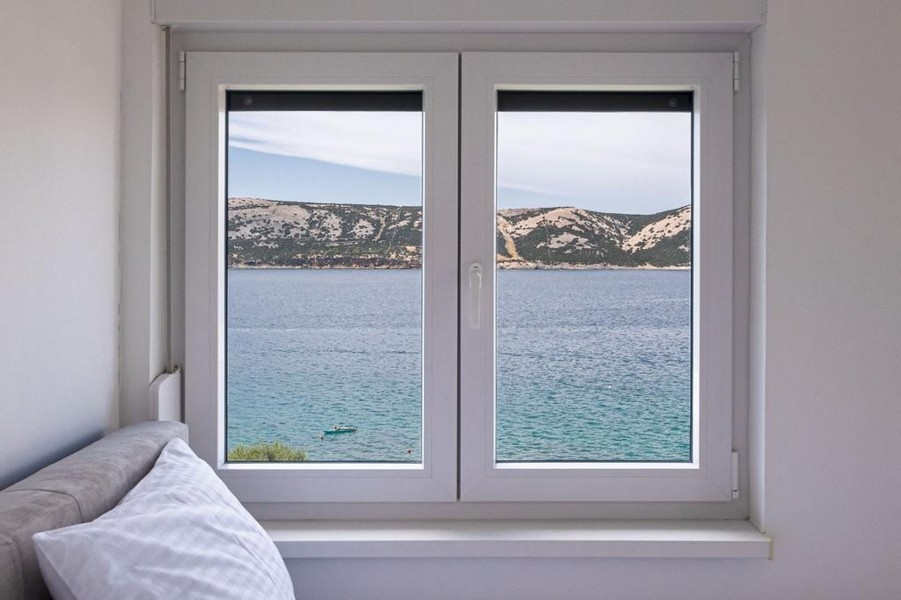 Havsutsikt från fastighet A3546 i Stara Novalja, Kroatien.