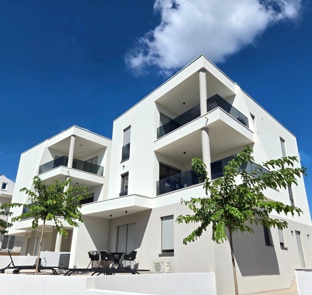 Balkong för fastighet A3565 i Vodice, Kroatien - Panorama Scouting.