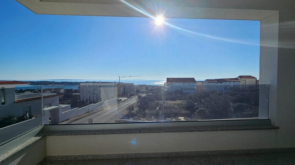 Havsutsikt över fastighet A3583, Pag Island, Kroatien.