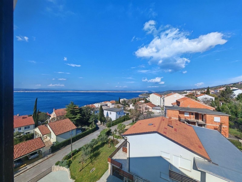 Köp billig lägenhet med havsutsikt i Kroatien.