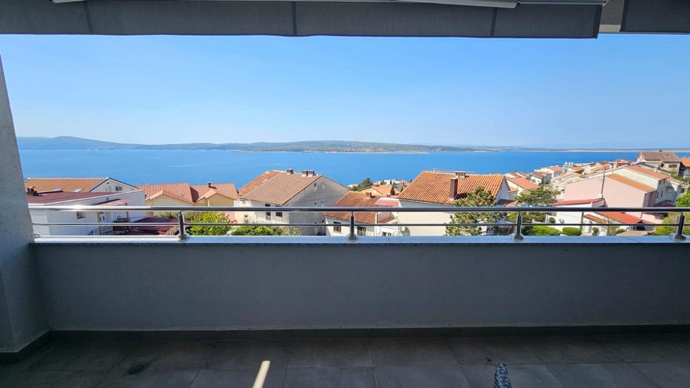 Terrass med vacker havsutsikt - fastighet A3627 i Kroatien.
