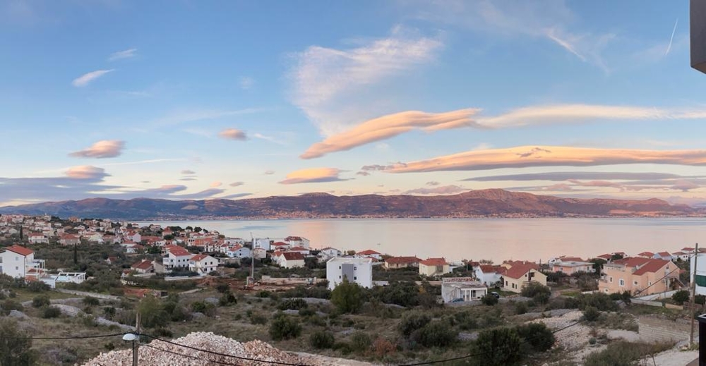 Panoramautsikt över Slatine