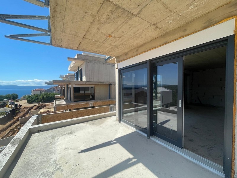 Terrass med vacker havsutsikt - fastighet A3664 Ön Krk.