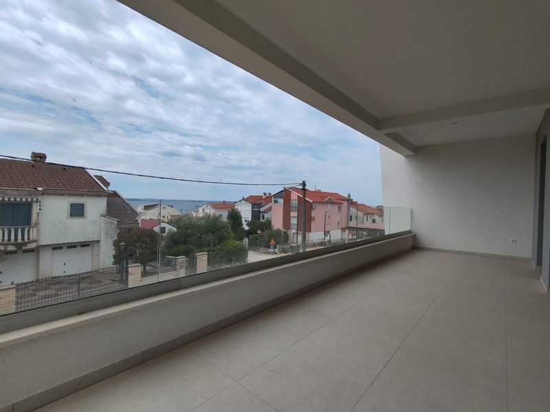 Havsutsikt från balkongen på fastighet A3671 i Kroatien.