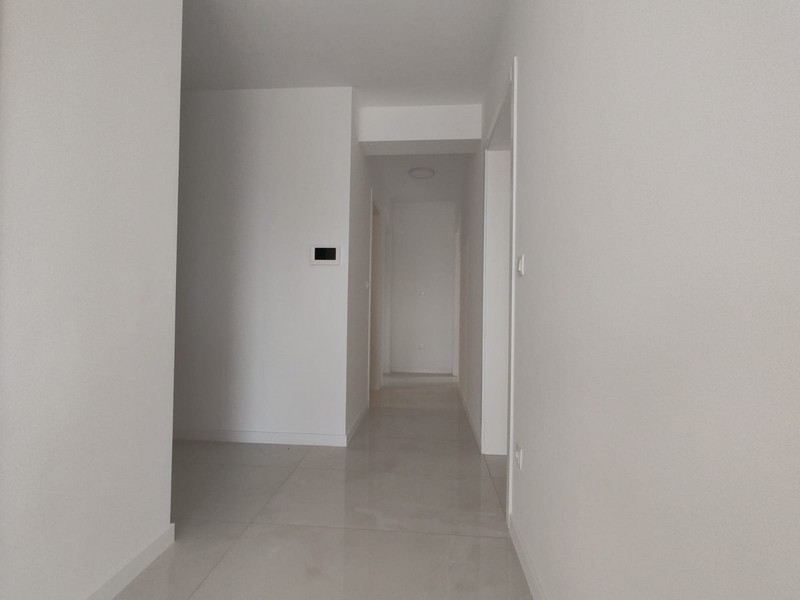 Hall och entré till fastighet A3671.