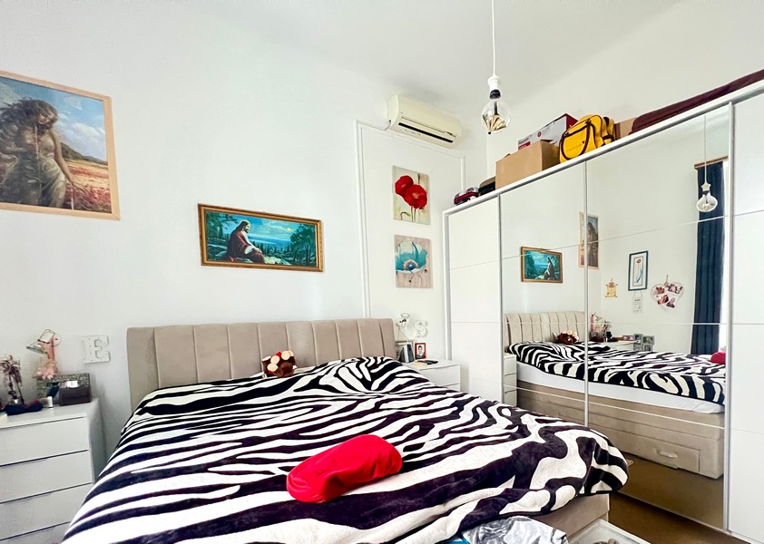 Avtryck kring A3674.