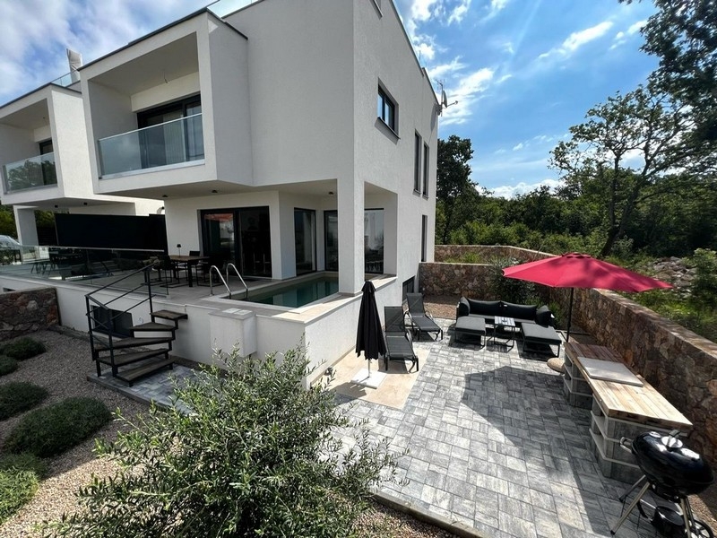 Lägenhet till salu på ön Krk i Kroatien - Panorama Scouting A3723.