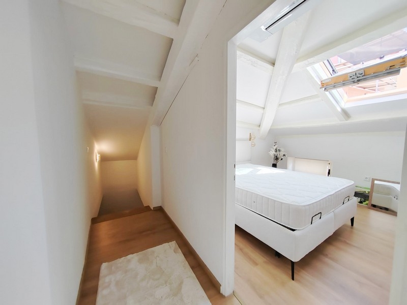 Hall på övervåningen med tillgång till sovrummet