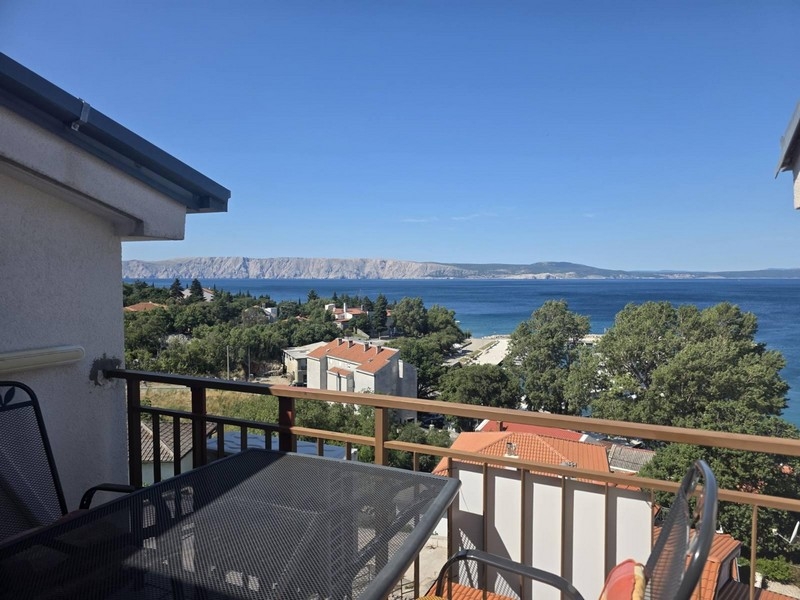 Liten lägenhet nära havet till salu i Kroatien i Klenovica