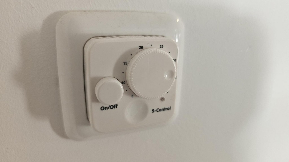 Termostat för golvvärme