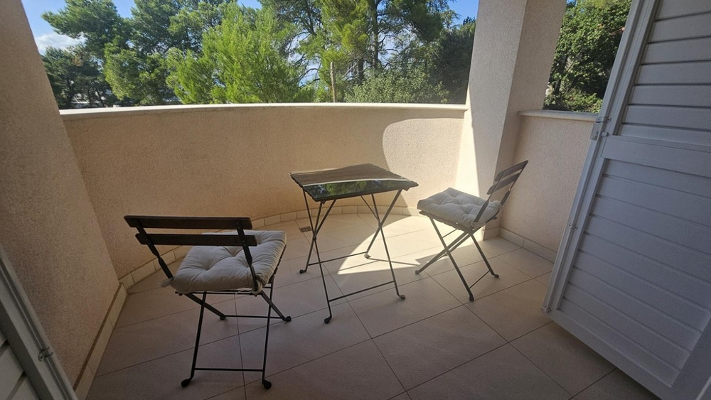 Balkong med utsikt över landskapet - fastighet A3744