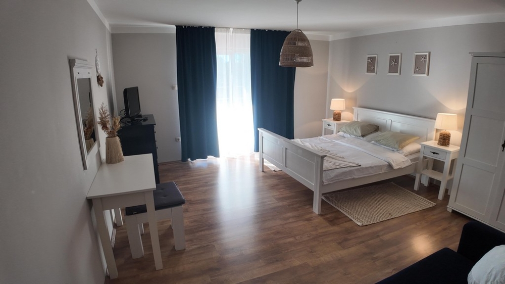 Det andra sovrummet.