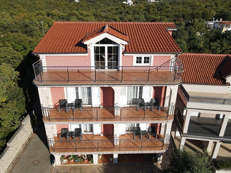 Möblerad lägenhet i bostadshus A3767 till salu - Panorama Scouting Croatia.