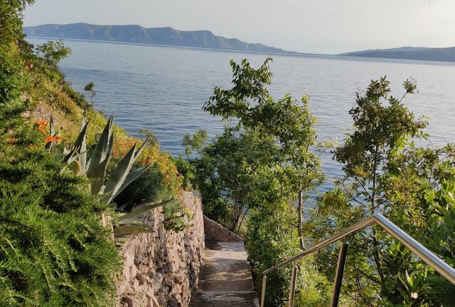 Fastigheter Kroatien - 1: a raden till havet.