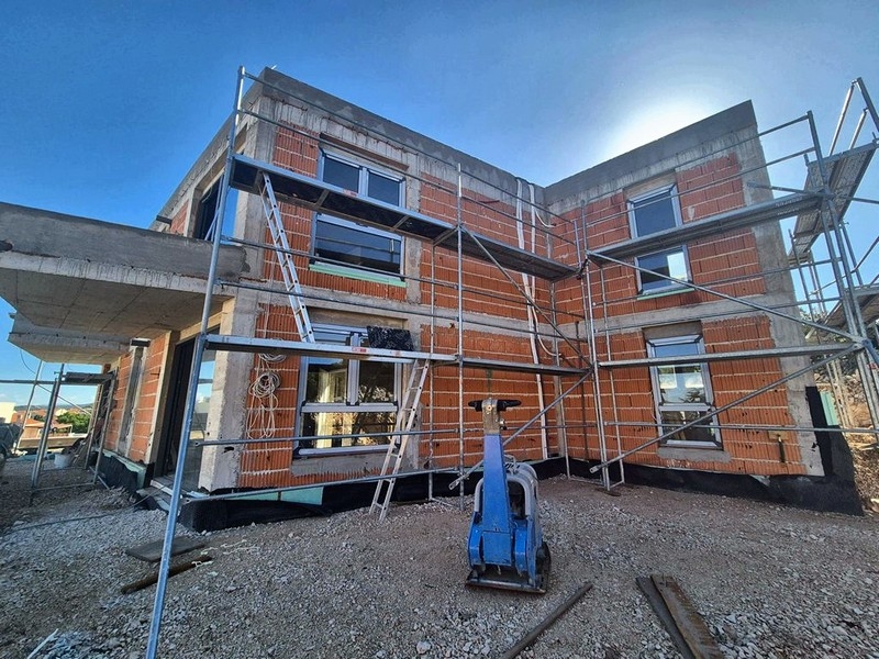 Skalkonstruktion av fastigheten A3782 på Murter i Kroatien.