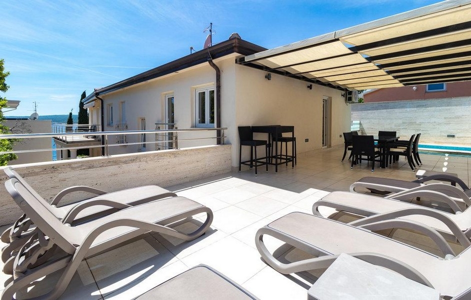 Terrass för fastighet A3801 i Kroatien - Panorama Scouting.