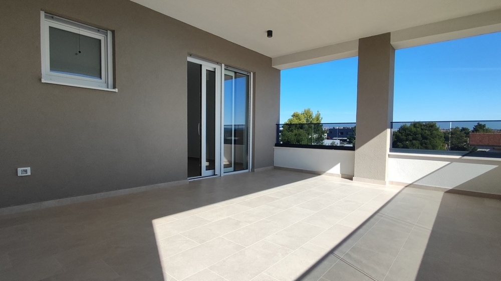 Terrass med tillgång till lägenheten