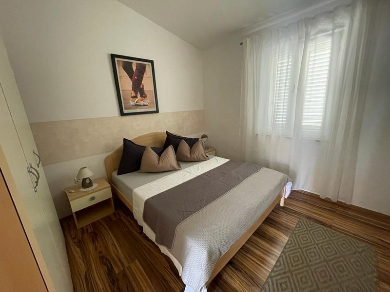 Sovrum med dubbelsäng