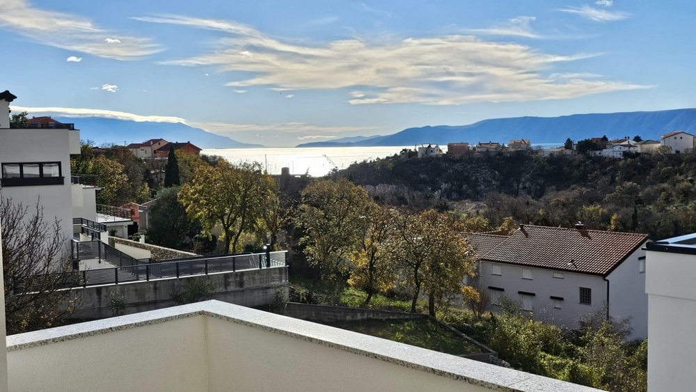 Havsutsikt från lägenheten