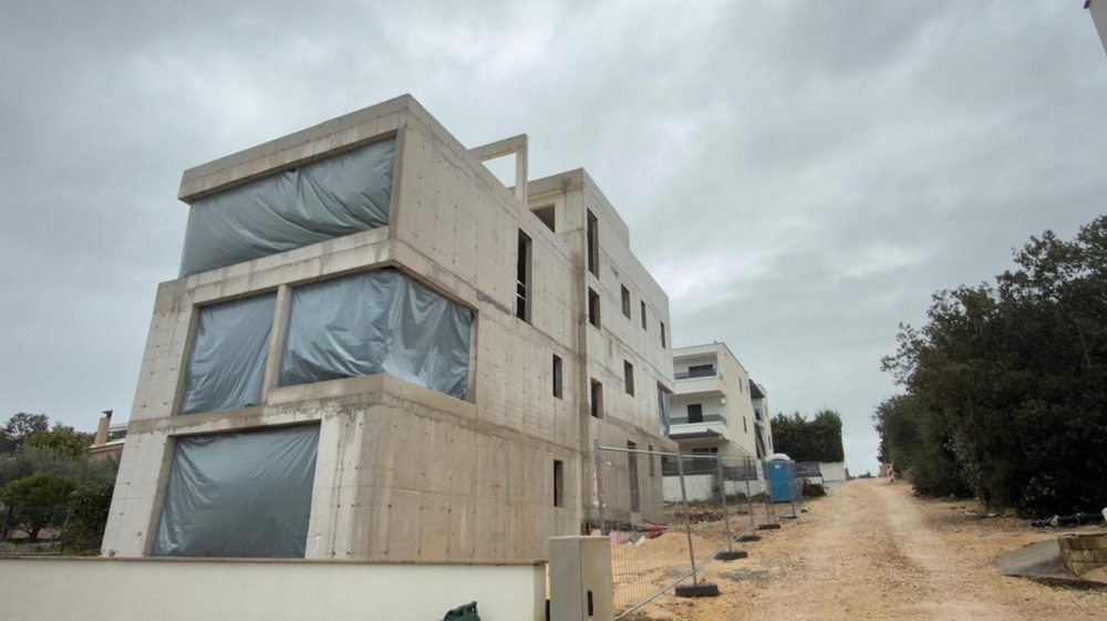 Nybyggd lägenhet i tredje raden till havet till salu i Kroatien - A3857