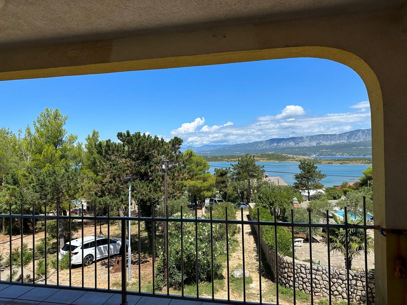 Havsutsikt över lägenhet A3860 i Kroatien - Panorama Scouting.