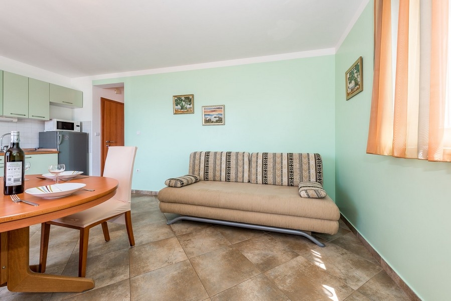 Köp lägenheter i Kroatien, norra Dalmatien, ön Murter Tisno - Panorama Scouting Immobilien A2500, köpeskilling: 179 000 EUR - bild 5