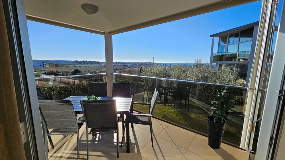 Lägenhet med havsutsikt i Novigrad (Kroatien) till salu - A3873.-