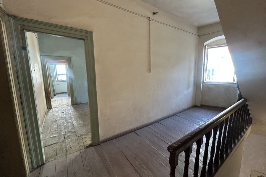 Lägenhet i behov av renovering till salu i Splits centrum, Dalmatien