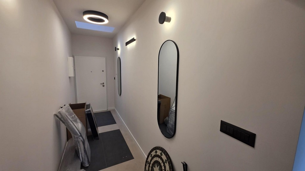 Modernt badrum med dusch